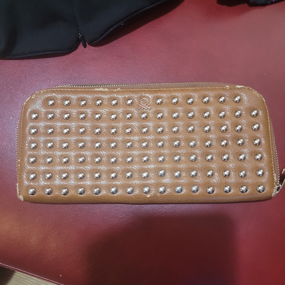 Wallets - Picture 4 of 13